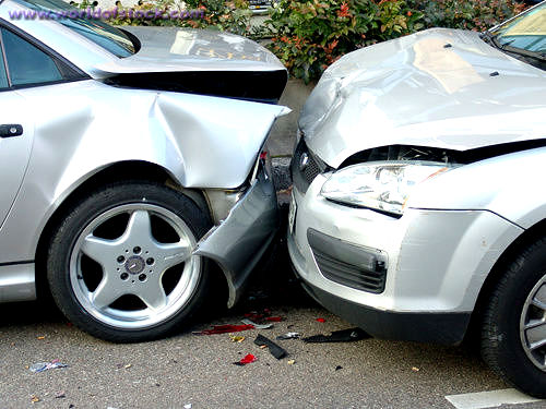 Cần bình tĩnh khi tai nạn xảy ra để tránh bị bảo hiểm 