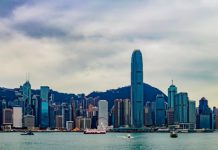 FWD IPO lần 3 tại Hồng Kong